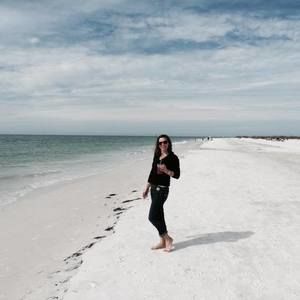 Meet your Posher, Andrea